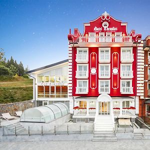 Chevalier Hotel & Spa